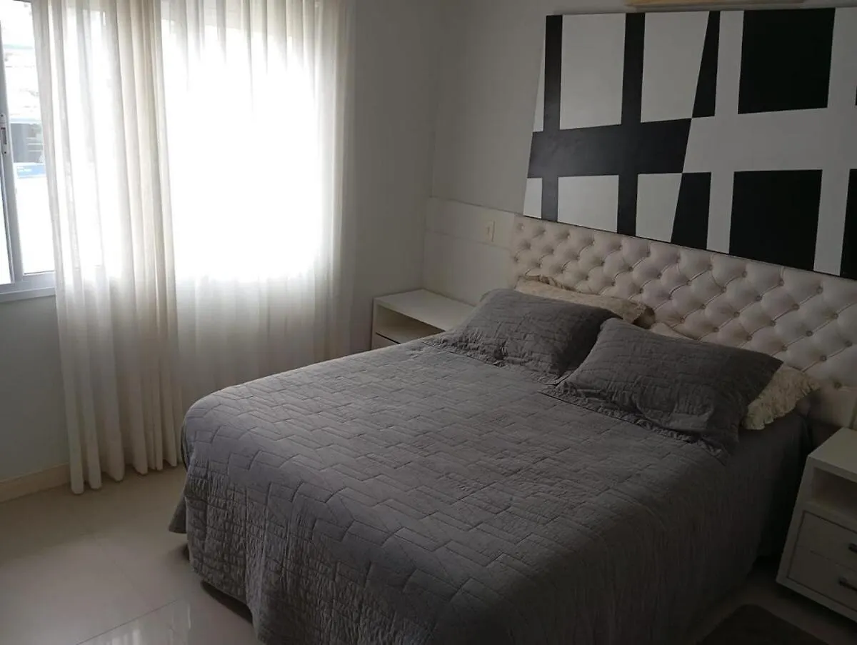 Holiday home Linda Casa , Com Tres Suites E Piscina Aquecida Em Jurere Florianopolis Brazil