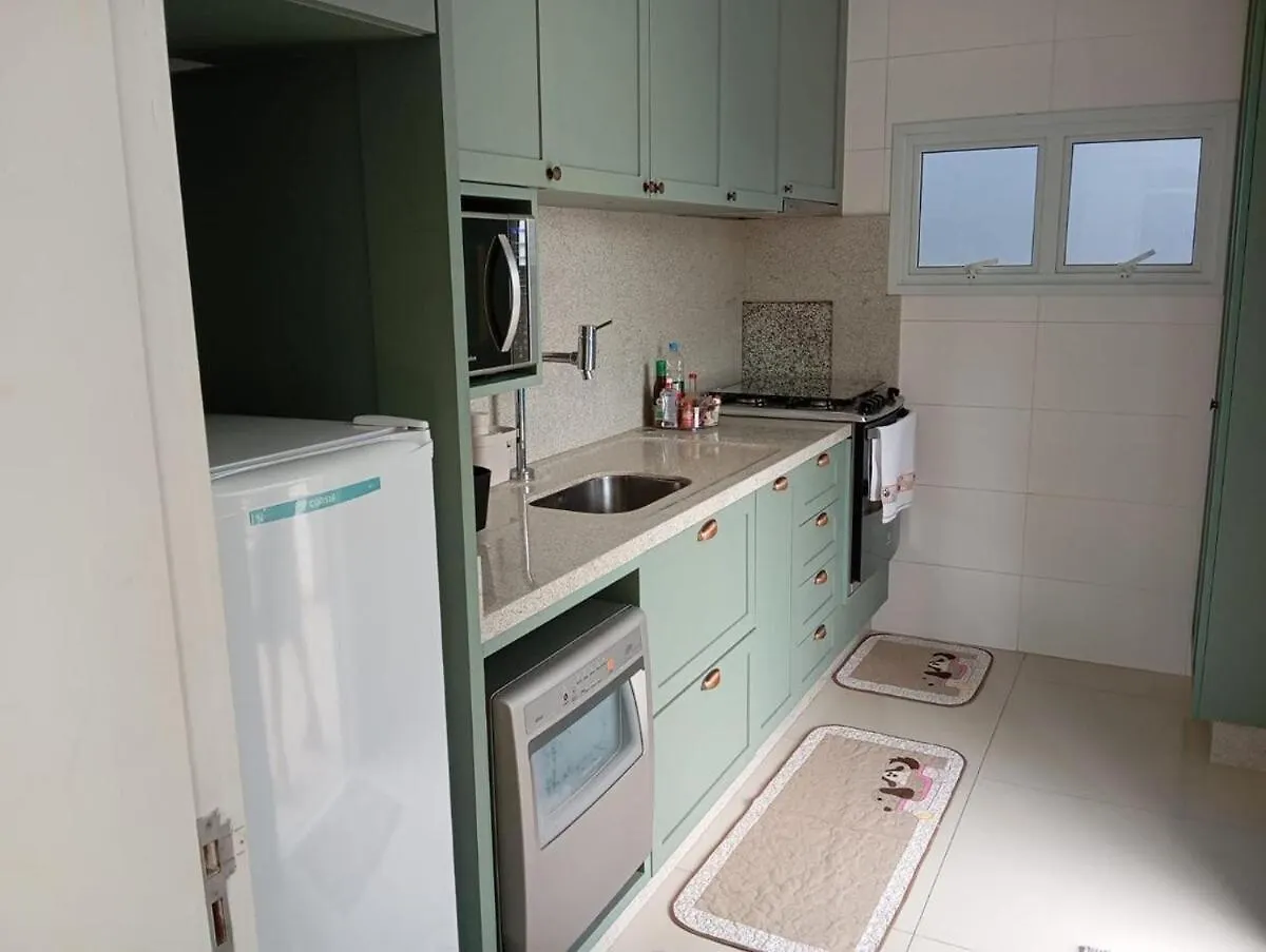 Linda Casa , Com Tres Suites E Piscina Aquecida Em Jurere Florianopolis